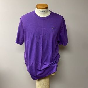 Men’s Nike Tshirt